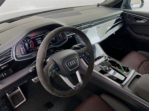 New 2026 Audi RS Q8 performance image 9