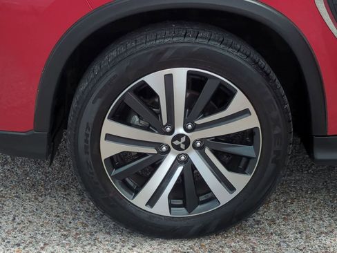 Used 2025 Mitsubishi Outlander Sport SE AWD/4WD image 31