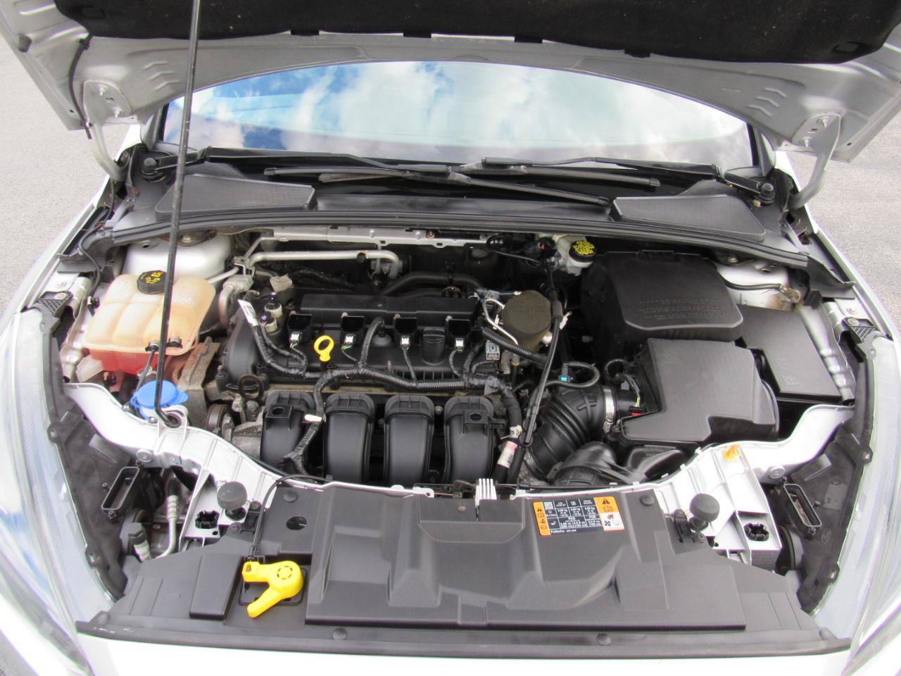 Used 2015 Ford Focus SE w/ Equipment Group 201A FWD image 41