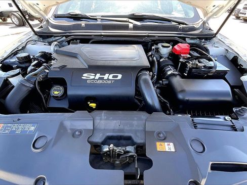 Used 2018 Ford Taurus SHO w/ Driver Assist Package image 31
