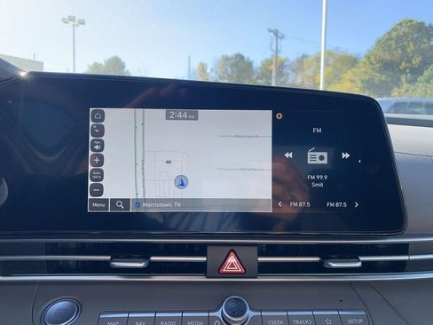 New 2025 Hyundai Elantra SEL image 44