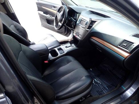 Used 2014 Subaru Outback 2.5i Limited image 13