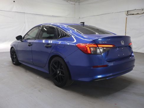 Used 2024 Honda Civic Sport image 5