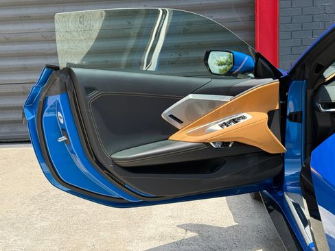 Used 2024 Chevrolet Corvette Stingray Preferred Conv w/ Battery Protection Package RWD image 29