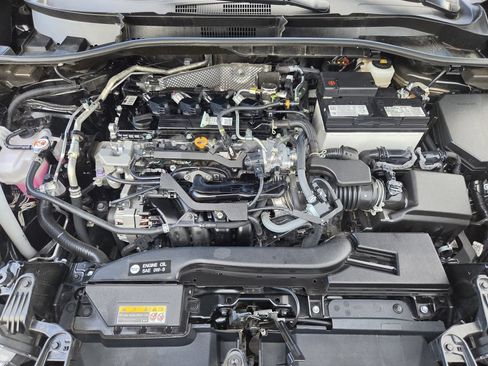 Used 2026 Toyota Corolla Cross LE FWD image 30