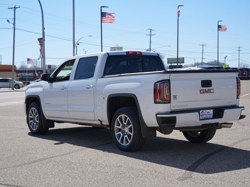 Used 2016 GMC Sierra 1500 Denali image 6