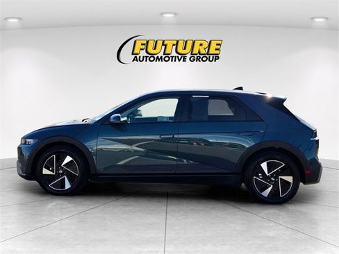 Certified 2025 Hyundai Ioniq 5 SE image 7