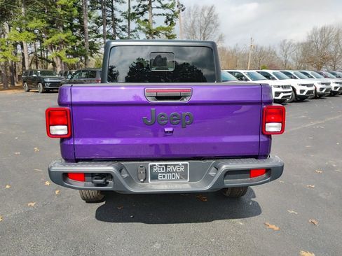 New 2026 Jeep Gladiator Sport image 6