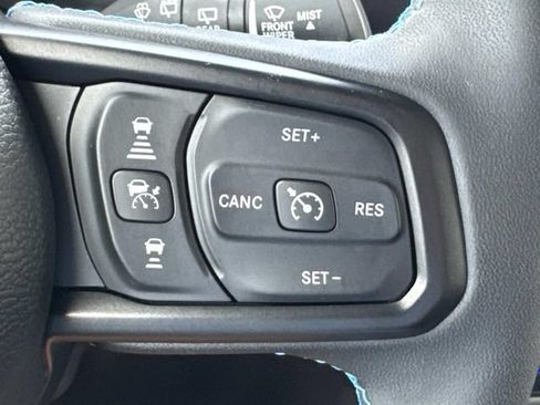 Used 2024 Jeep Wrangler Unlimited Rubicon 4xe AWD/4WD image 28