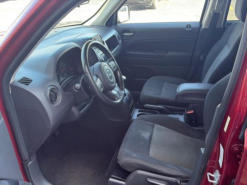 Used 2011 Jeep Patriot Latitude image 5