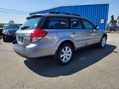 Used 2008 Subaru Outback 2.5i Limited AWD/4WD image 6