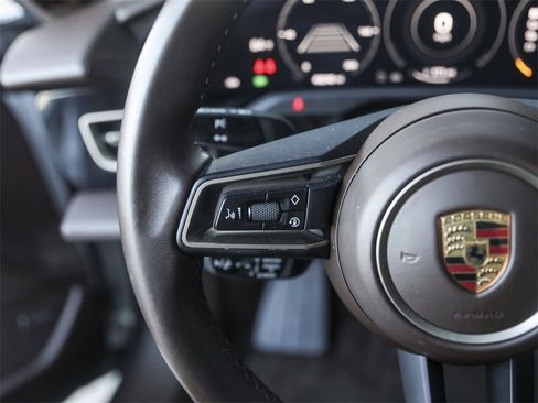 Certified 2022 Porsche Taycan 4 Cross Turismo image 21