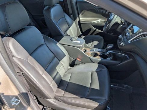 Used 2024 Chevrolet Malibu LT image 21