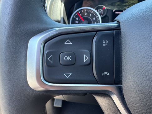Used 2025 RAM 2500 Big Horn AWD/4WD image 31