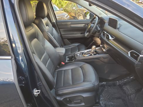 Used 2022 MAZDA CX-5 AWD 2.5 S w/ Premium Package image 17