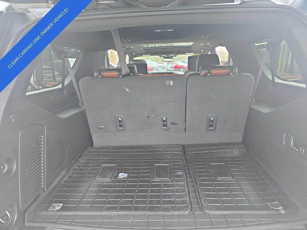 Certified 2023 GMC Yukon XL Denali Ultimate AWD/4WD image 13