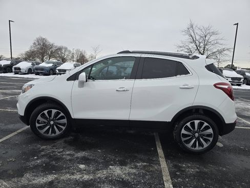 Used 2021 Buick Encore Preferred image 12