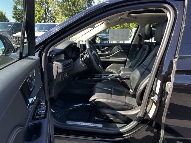 Certified 2023 Lincoln Corsair Reserve w/ Equipment Group 202A AWD/4WD image 19