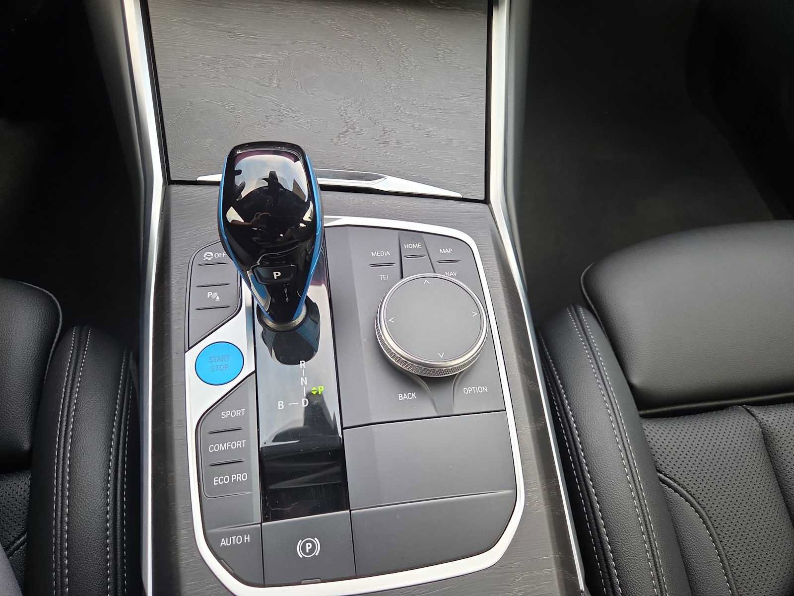 Used 2023 BMW i4 eDrive40 w/ Premium Package RWD image 12