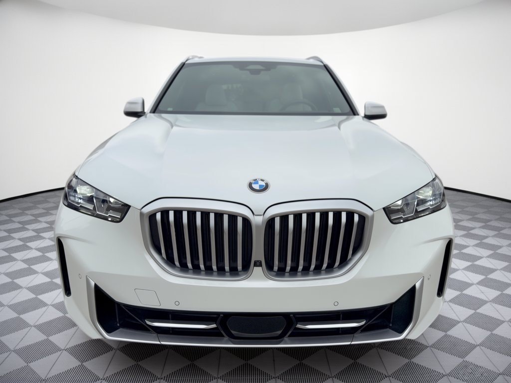 Certified 2024 BMW X5 sDrive40i w/ Premium Package RWD image 6