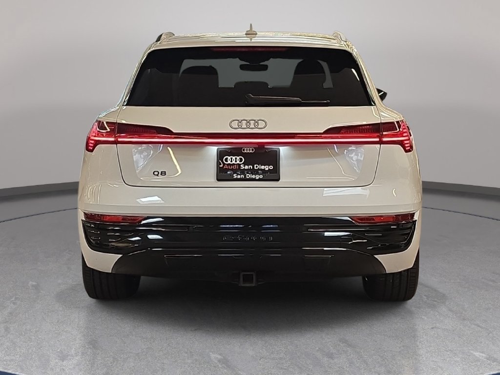 Certified 2024 Audi Q8 e-tron Premium Plus AWD/4WD image 6