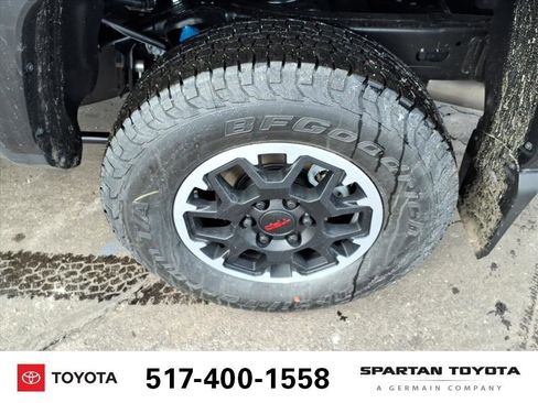 New 2026 Toyota Tacoma TRD Off-Road AWD/4WD image 11