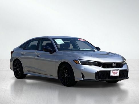 Used 2025 Honda Civic Sport image 12