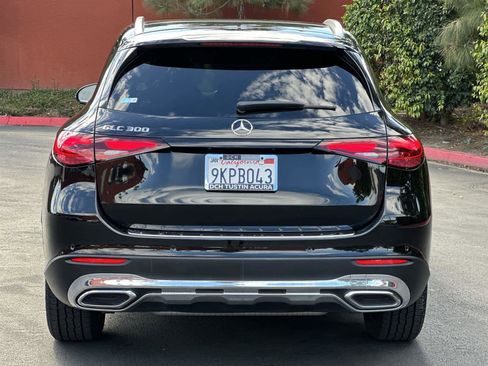 Used 2024 Mercedes-Benz GLC 300 image 5
