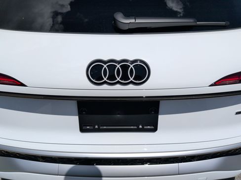 Used 2026 Audi Q3 quattro 2.0T AWD/4WD image 41