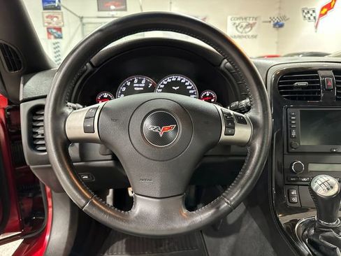 Used 2010 Chevrolet Corvette Z06 w/ Preferred Equipment Group RWD image 31