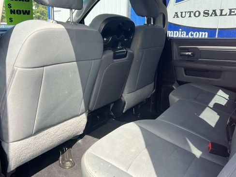 Used 2019 RAM 1500 Classic SLT AWD/4WD image 12