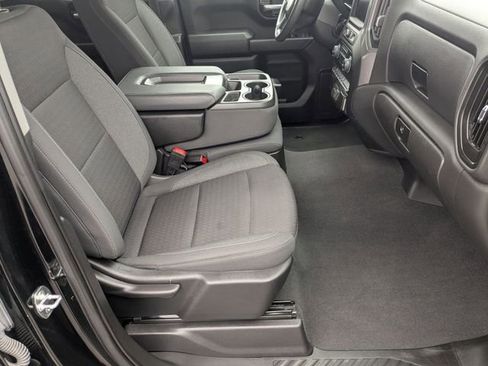 Used 2022 Chevrolet Silverado 1500 Custom w/ LPO, Dark Essentials Package AWD/4WD image 19