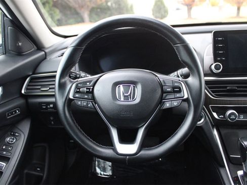 Used 2018 Honda Accord EX-L image 16
