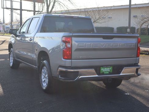 Used 2025 Chevrolet Silverado 1500 LT image 5