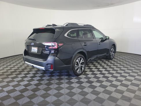 Used 2021 Subaru Outback Touring XT AWD/4WD image 7