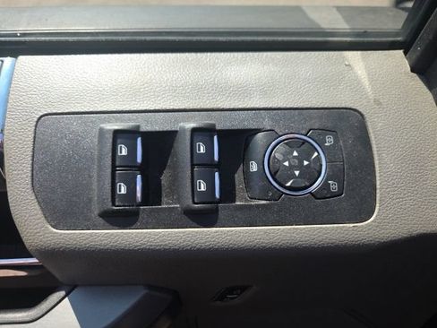 Used 2019 Ford F150 XLT w/ Equipment Group 302A Luxury AWD/4WD image 17
