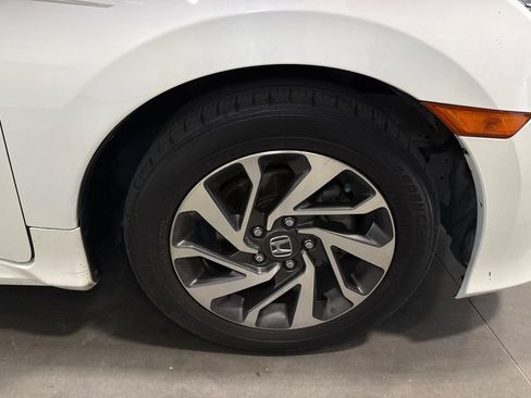 Used 2016 Honda Civic EX image 15