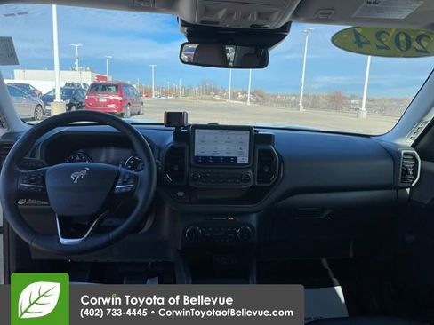 Used 2024 Ford Bronco Sport Outer Banks w/ Tech Package image 12