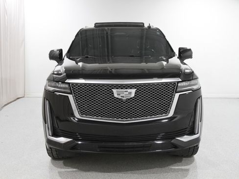 Used 2021 Cadillac Escalade Premium Luxury w/ LPO, Radiant Package image 2