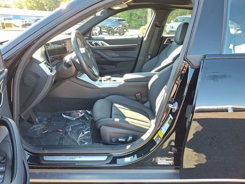 Used 2023 BMW i4 eDrive35 w/ Premium Package image 17