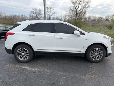 Used 2017 Cadillac XT5 Luxury image 7