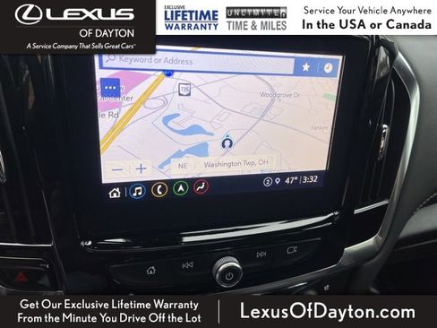 Used 2023 Chevrolet Traverse Premier image 27