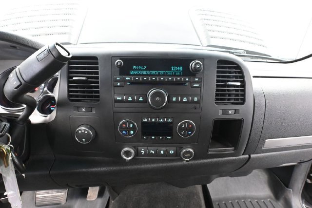 Used 2011 Chevrolet Silverado 2500 LT w/ Interior Plus Package AWD/4WD image 24