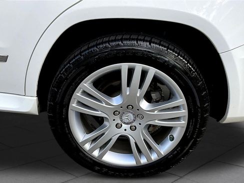 Used 2013 Mercedes-Benz GLK 350 4MATIC image 10