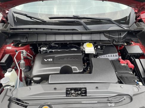 Used 2022 Nissan Pathfinder SV w/ SV Premium Package FWD image 29