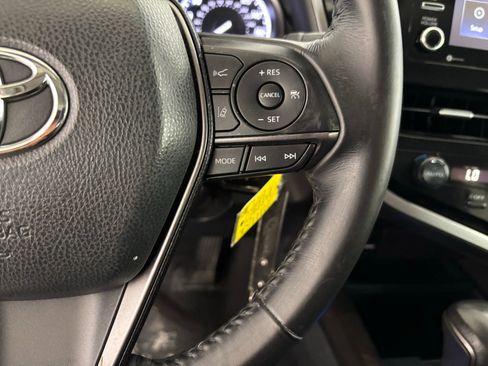 Used 2021 Toyota Camry SE image 22