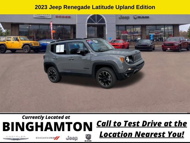 Used 2023 Jeep Renegade Latitude w/ Sun/Sound Group AWD/4WD image 1