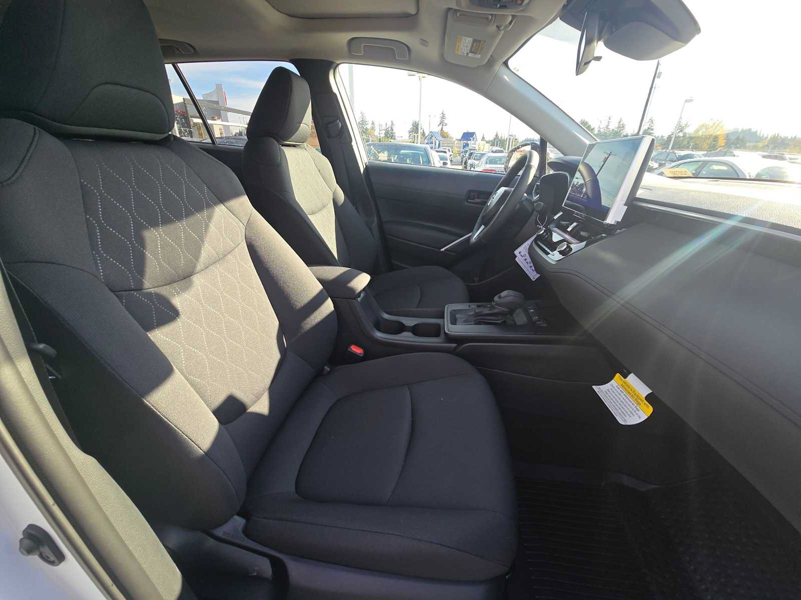 New 2026 Toyota Corolla Cross LE w/ Moonroof Package AWD/4WD image 11