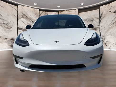 Used 2022 Tesla Model 3 Long Range AWD/4WD image 2