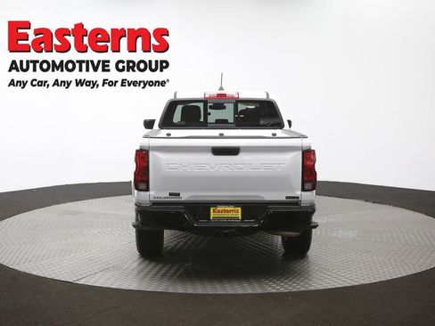 Used 2024 Chevrolet Colorado W/T w/ Technology Package RWD image 36